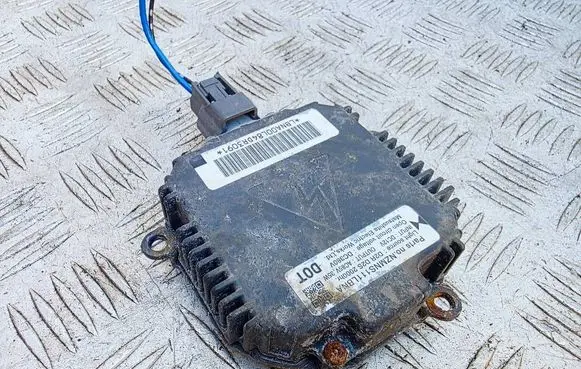 Nissan X-Trail T31 Headlight ballast module Xenon LBNA00C84DR