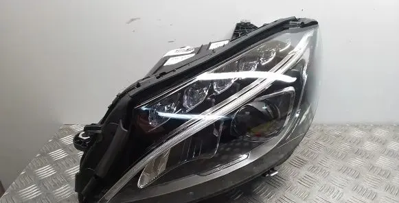 Mercedes-Benz C W205 Headlight/headlamp A2059062504