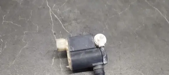 KIA Sportage Windscreen/windshield washer pump 98510-1f100