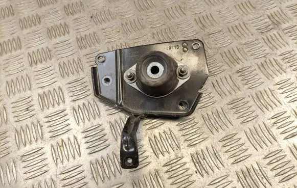Peugeot Partner Engine mount bracket 9682731780