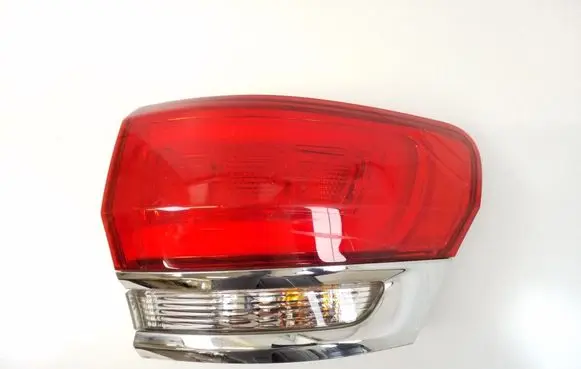 Jeep Grand Cherokee Rear/tail lights 68110000AE