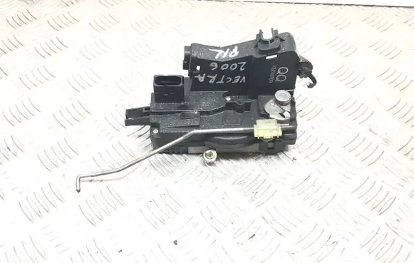 Opel Vectra C Front door lock 13210769