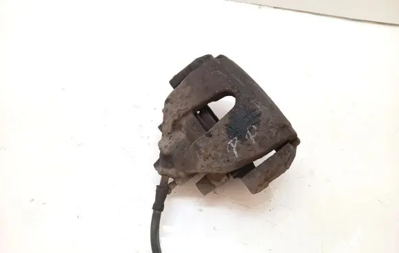 Ford C-MAX I Front brake caliper