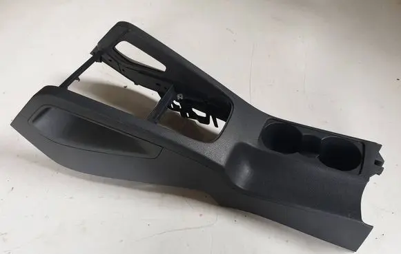 Volkswagen Golf V Center console 1K0863243A
