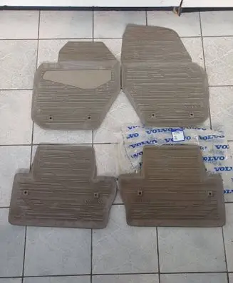 Volvo S60 Car floor mat set 39828880