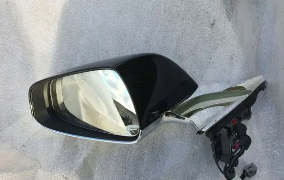 Tesla Model S Front door electric wing mirror 104132100A