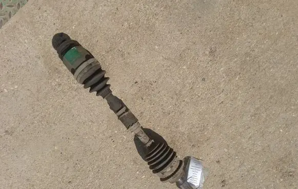 Mazda Premacy Front driveshaft