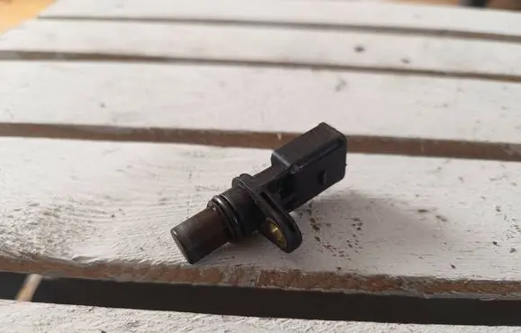 Audi A3 S3 8P Camshaft position sensor 06C905163B