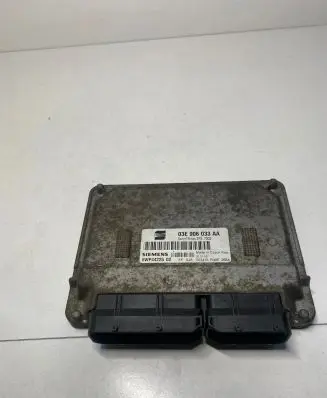 Seat Ibiza III (6L) Engine control unit/module 03E906033AA 5WP4422502 3PG7002