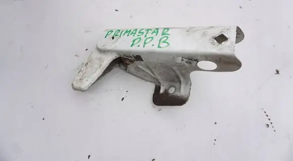 Mercedes-Benz B W247 Fender mounting bracket