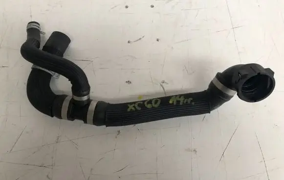 Volvo XC60 Engine coolant pipe/hose 31338223