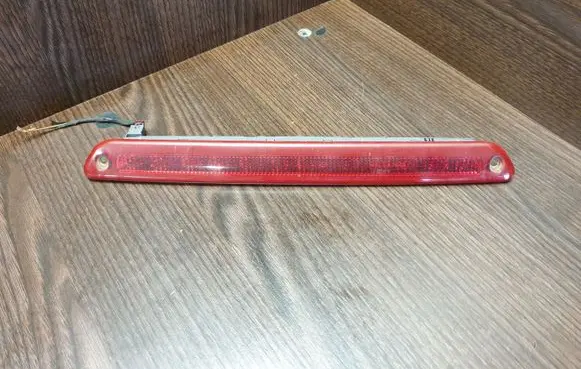 Mercedes-Benz Sprinter W906 Third/center stoplight A9068200456 2DA009511