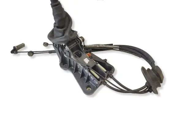 Citroen C4 I Gear shifter/selector 9655252380