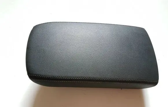 MG ZS Armrest