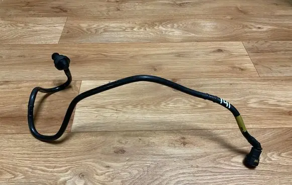 Opel Insignia A Vacuum line/pipe/hose 13227548