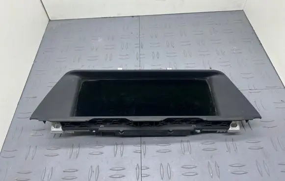 BMW 5 F10 F11 Screen/display/small screen 008003000 9243897 007007001