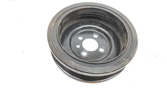 Volkswagen PASSAT B8 Crankshaft pulley 04L105243