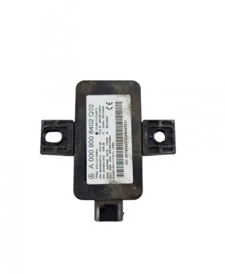 Mercedes-Benz CLA C117 X117 W117 Tire pressure control unit a0009008402