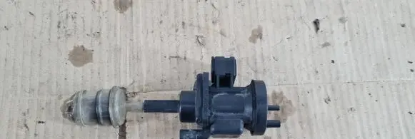 Mercedes-Benz Vaneo W414 Turbo solenoid valve 0005450427