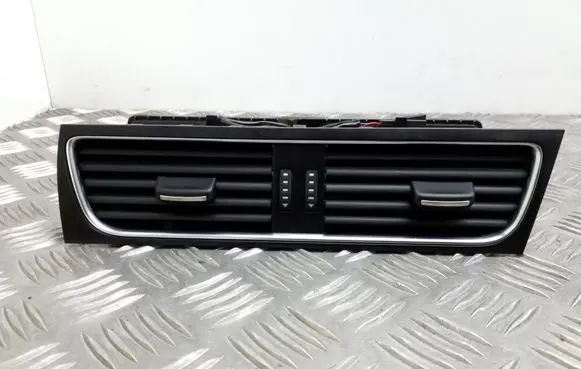 Audi A4 S4 B8 8K Dash center air vent grill 8T2820951C
