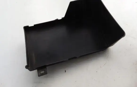 Battery box tray