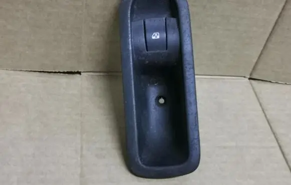 Renault Megane II Quarter vent window switch PRZEŁĄCZNIK SZYB RENAULT MEGANE II 02-05 EU