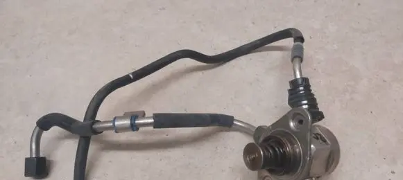 KIA Sportage Fuel injection high pressure pump 353202B420 9046020036 1844033X