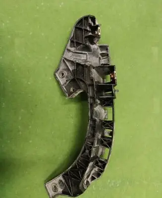 Subaru Forester SG Front bumper mounting bracket 57707SC030