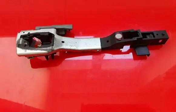 Honda Civic IX Front door exterior handle/bracket NOCODE