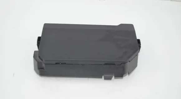 Volkswagen Crafter Fuse box cover 7C0882337 7C088233782V 7C0881958