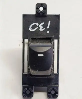 Hyundai i30 Electric window control switch 935751H000T9 935751H000 49D5111110