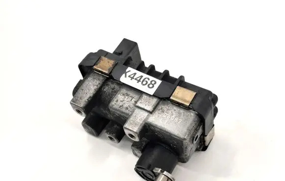 BMW 1 E81 E87 Turbine electric control actuator 730314 6NW009228 G105