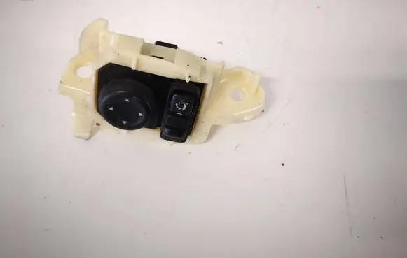 Nissan X-Trail T32 Wing mirror switch 809444CL0AA