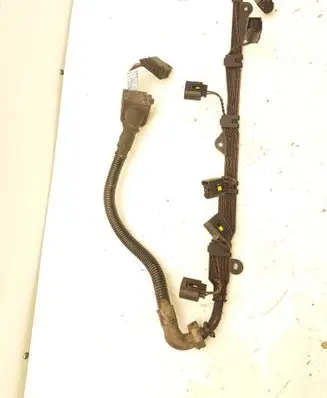 BMW 5 F10 F11 Fuel injector wires 780967908