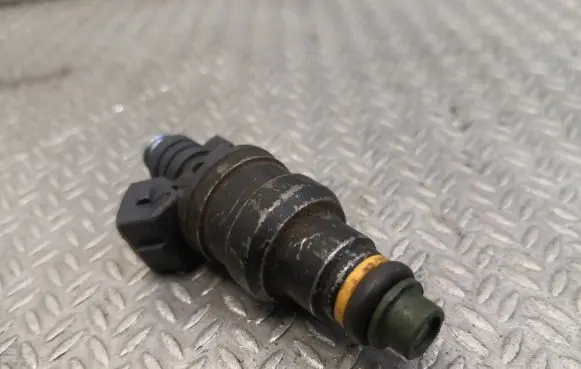 Porsche Boxster 986 Fuel injector 0280150455