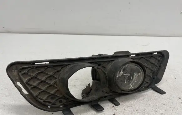 Mercedes-Benz E W212 Front fog light A2128850823