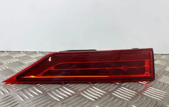 Volvo XC60 Tailgate rear/tail lights 31446617