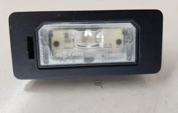 BMW X1 E84 Number plate light 7193293 63267193293