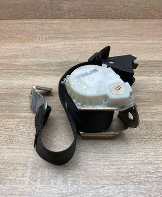 Mercedes-Benz S W221 Rear seatbelt A2218602085 33055282