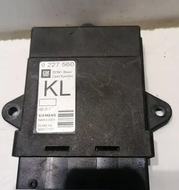 Opel Vectra C Door control unit/module 9227560 360572197 5WK46001
