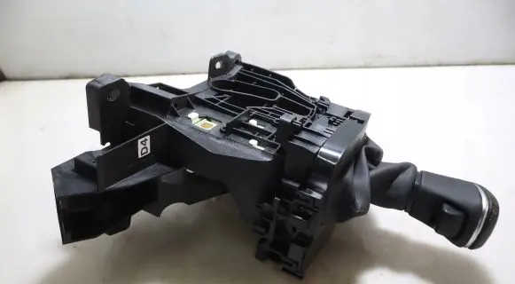 Toyota Yaris Cross Gear shifter/selector