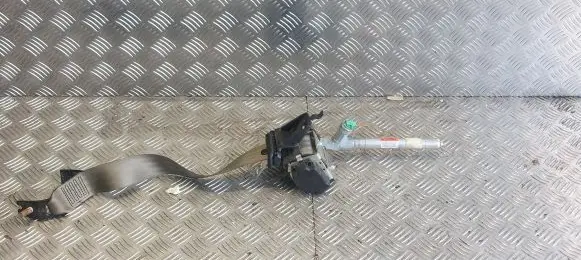 Volvo XC70 Front seatbelt 6041213