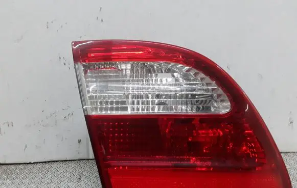 Mercedes-Benz E W211 Tailgate rear/tail lights A2118201364