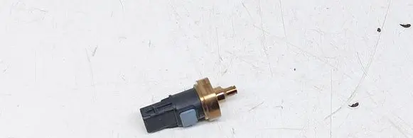 Fuel pressure sensor