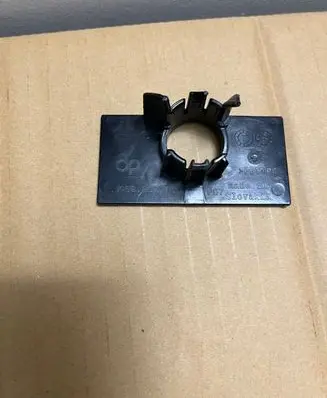 Porsche Macan (95B) Front parking sensor holder (PDC) 95B807131