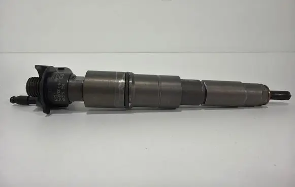 BMW 5 E60 E61 Fuel injector 0445115050 7796042
