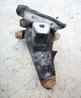 Audi Q5 SQ5 Engine mounting bracket 8K0199308