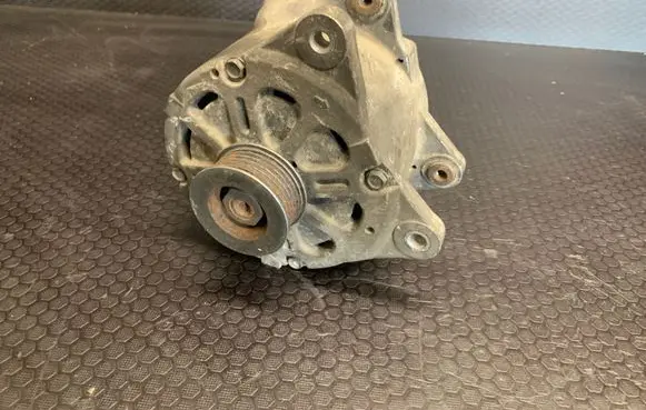 Volkswagen Touareg I Generator/alternator LR1190912 059903023 190A