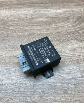 Audi A3 S3 8P Light module LCM 8P0907357F 5LA008379
