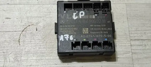 Mercedes-Benz A W176 Door control unit/module A1669000218 9025208 A2C7411670500